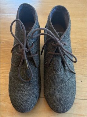 Toms Brown Herringbone Ankle Booties